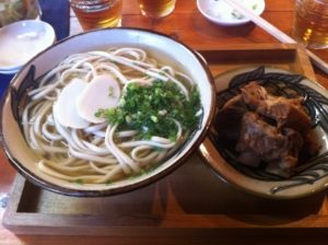 超絶品自家製麺木炭そば@那覇市赤嶺