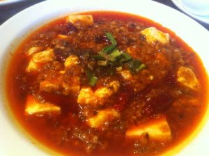 本格絶品激辛麻婆豆腐@那覇市泉崎