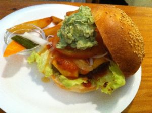 アボカドバーガーアボカドMEGAMAX@那覇市久茂地