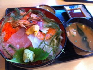 海鮮宝箱丼発見！！@浦添市牧港