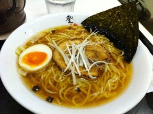 中華そば担々麺が美味い大人への登竜門