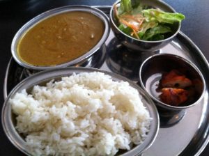 ネパールカレー半額嬉しさ2倍