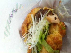 変わり種　シュークリームサンド？？