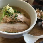 やんばる森奥の鉄道模型カフェ！