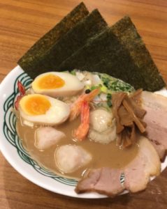 濃厚魚介とんこつ　三崎港ラーメン＠那覇市