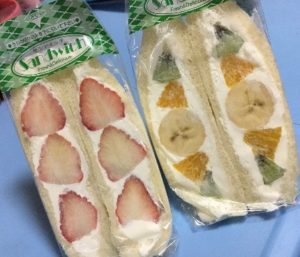 ご褒美デザート！！絶品フルーツサンド@のうれんプラザ