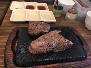 一番美味い肉はやっぱりステーキ！！