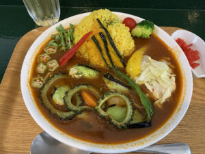 浦添市内でスープカレーはここ